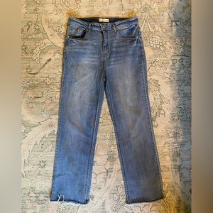 Harper Heritage High Rise Straight Cropped Jeans Size 30 Medium Wash Frayed Cuff